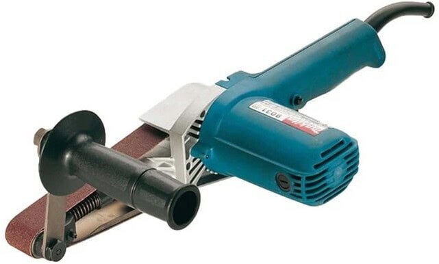 Ponceuse Makita 9031